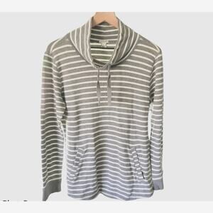 EUC J.Crew Thermal Sweatshirt Top - Large